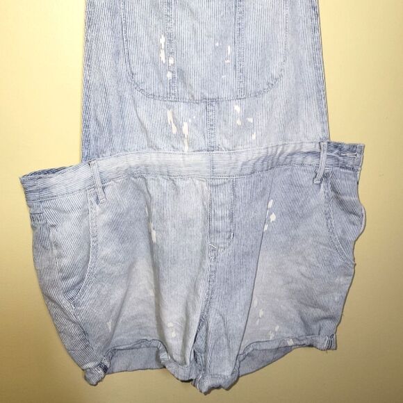 Old Navy Blue Striped Distressed Shortalls Large - Picture 3 of 14